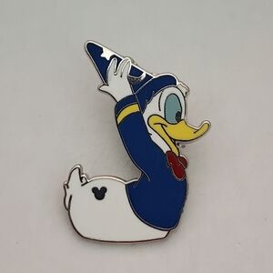 Disney Pin Trading Sorcerer Hat Donald Duck Hidden Mickey Collection Pin